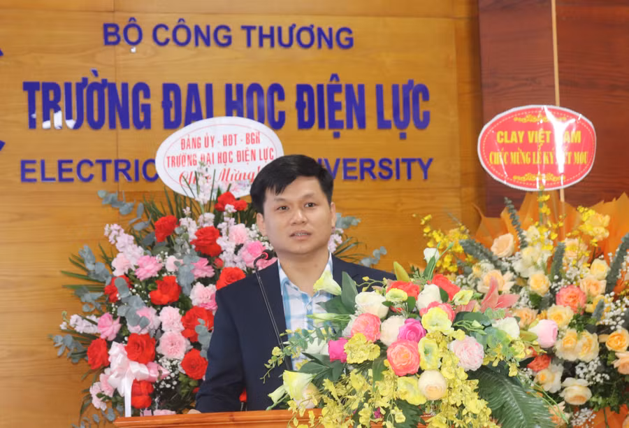 Ông Lê Xuân Quyết phát biểu.