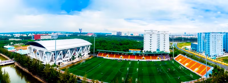 Toàn cảnh khu phức hợp Nhà thi đấu và Sân vận động TDTU