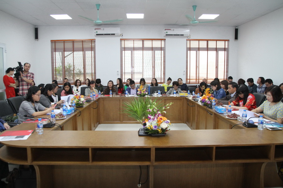 Các đại biểu dự lễ phát động Các đại biểu dự lễ phát động