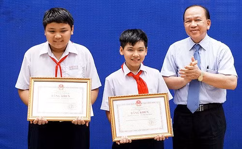 9 gương mặt HS tiêu biểu vinh dự được tiếp kiến Tổng bí thư, Chủ tịch nước Nguyễn Phú Trọng