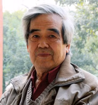 Dịch giả Thúy Toàn