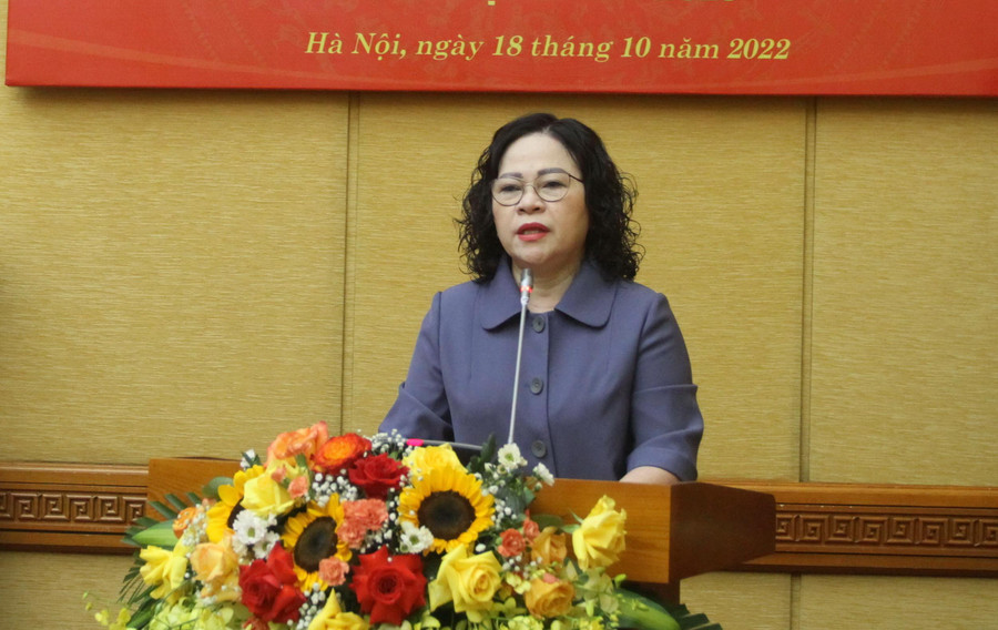 Thứ trưởng Ngô Thị Minh phát biểu tại lễ ký kết