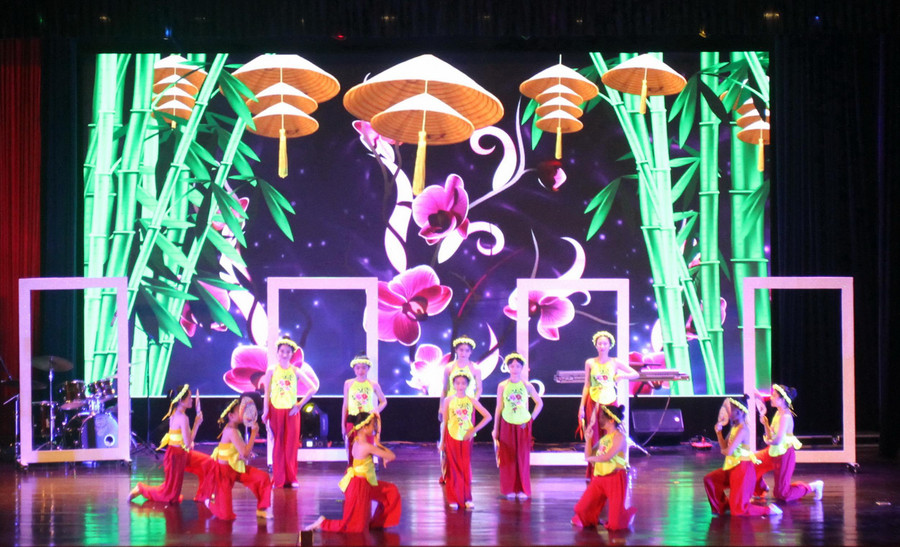 Hội thi là dịp để các học sinh giao lưu, học hỏi, tạo không khí vui tươi, phấn khởi trong các nhà trường Hội thi là dịp để các học sinh giao lưu, học hỏi, tạo không khí vui tươi, phấn khởi trong các nhà trường