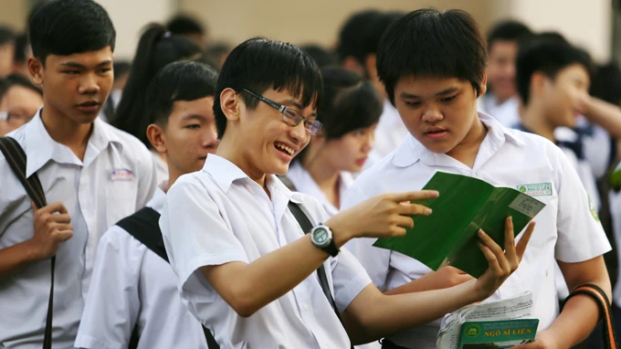 Điểm sàn ĐH cao hơn mọi năm vì kết quả làm bài của thí sinh tốt