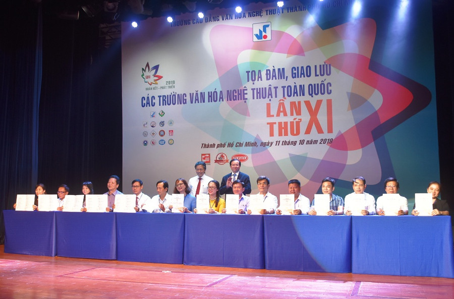 15 trường VH-NT tham gia ký kết hợp tác, liên kết