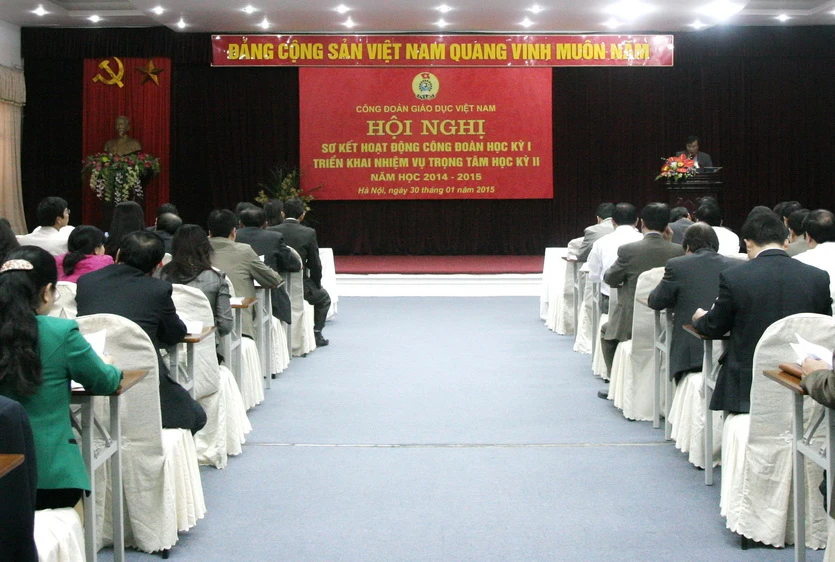 Quang cảnh hội nghị