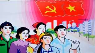 Đảng gần gũi trong lòng nhân dân 