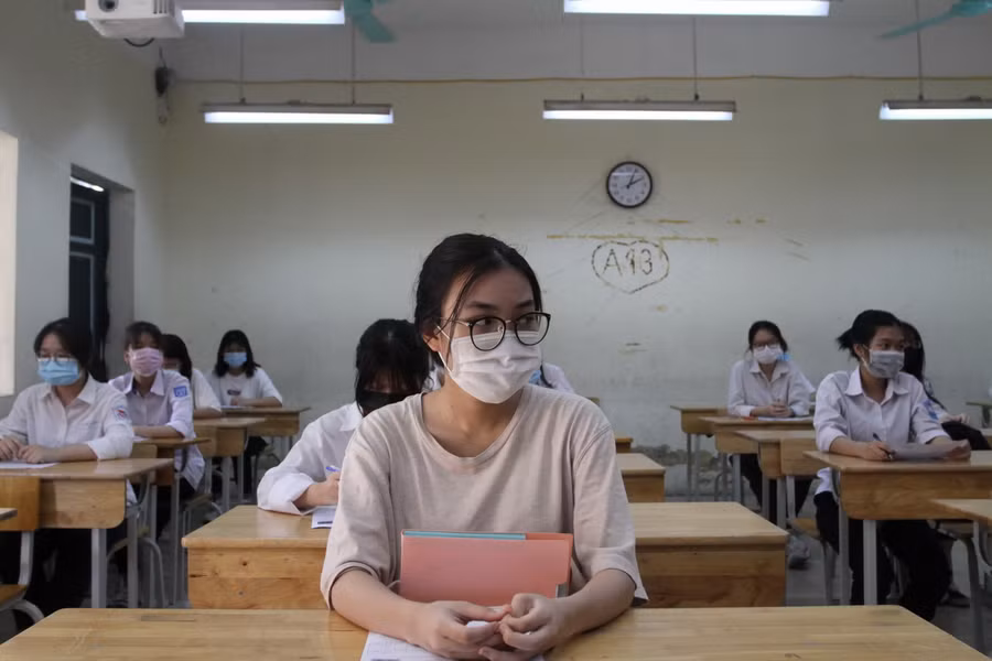 Học sinh Hà Nội tham dự kì thi tốt nghiệp THPT 2021.