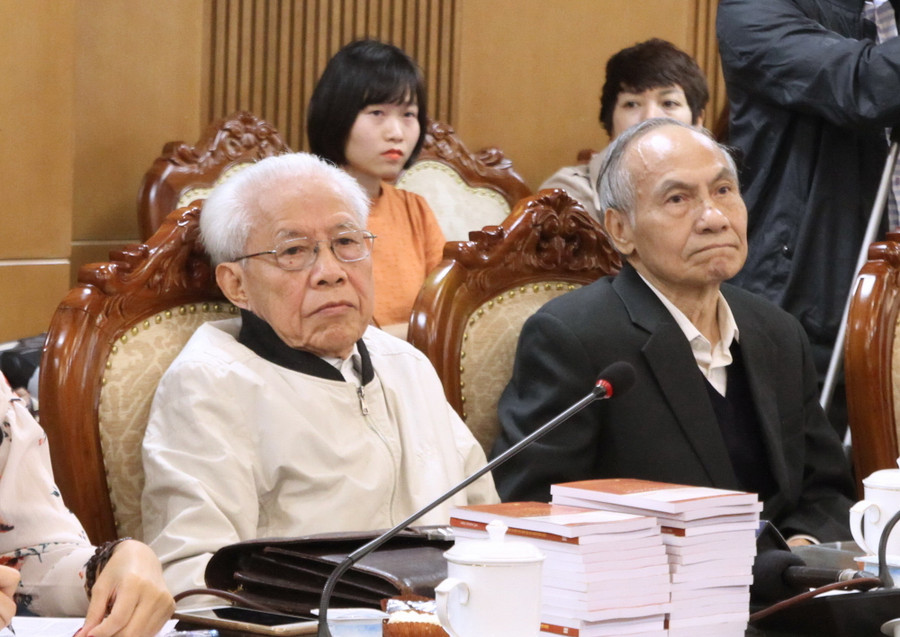 GS Hồ Ngọc Đại và PGS Nguyễn Kế Hào