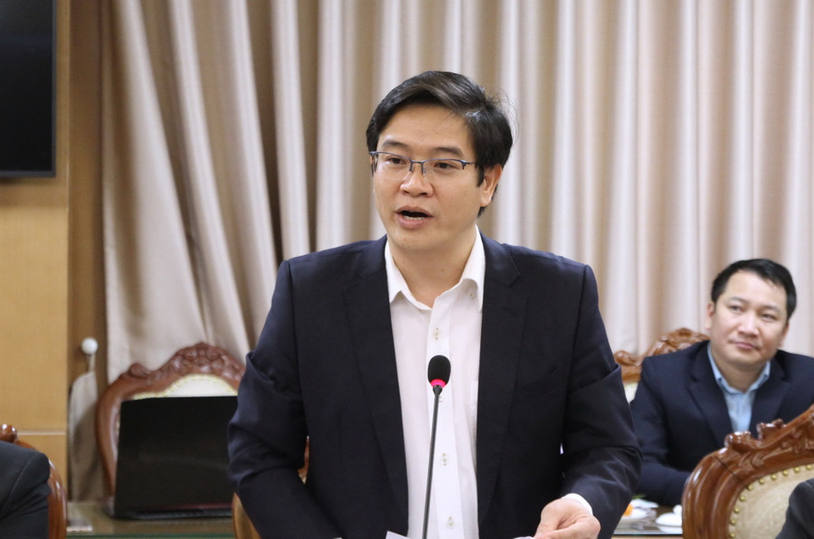 Vụ trưởng Thái Văn Tài phát biểu tại buổi làm việc