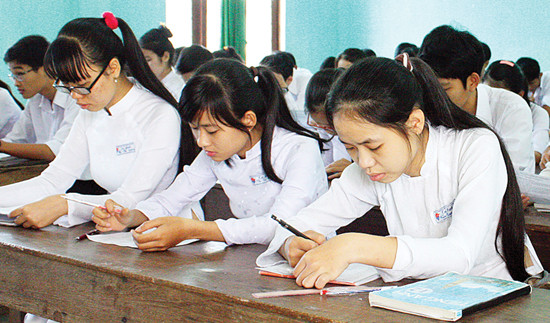 Học sinh cuối cấp THPT đang tập trung ôn tập cho Kỳ thi THPT quốc gia