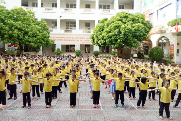 Hoạt động tâp thể dục luôn được các nhà trường chú trọng