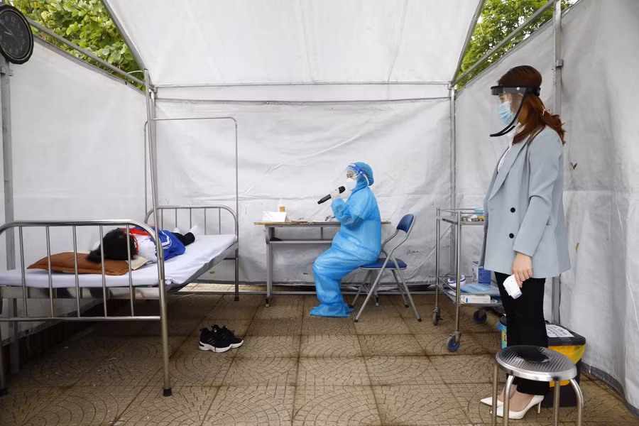 Diễn tập tình huống có học sinh nghi nhiễm