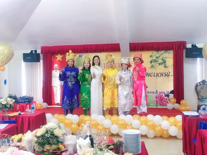 Niềm vui kỷ niệm 7 năm ngày thành lập Trung tâm Đức Trí...