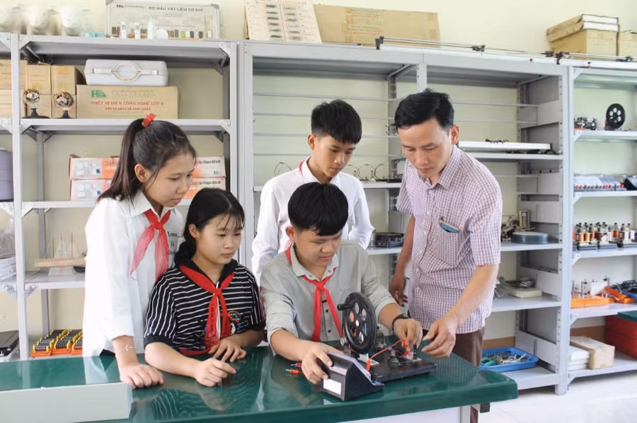 Ngành GD-ĐT Hòa Bình quan tâm đầu tư nâng cao chất lượng giáo dục