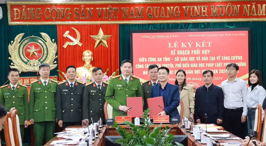 Triển khai ký kết tăng cường phòng chống ma túy.