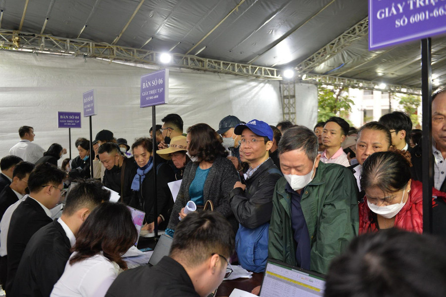 Chủ đầu tư là các bị hại đăng ký dự phiên tòa.