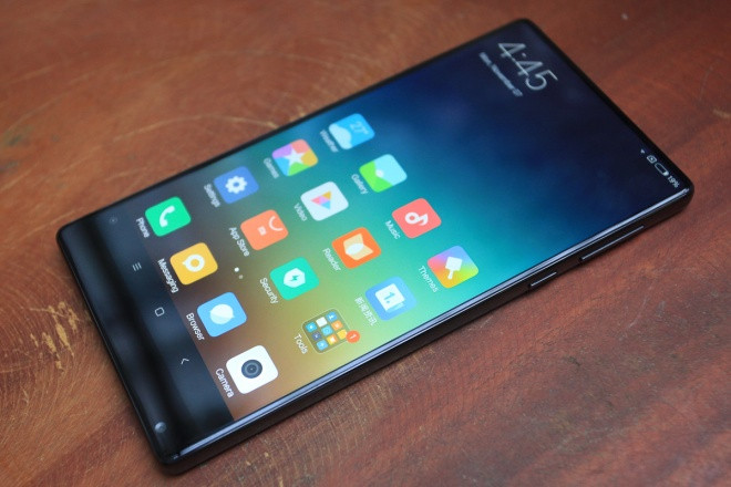 4 smartphone thiết kế độc đáo nhất 2016