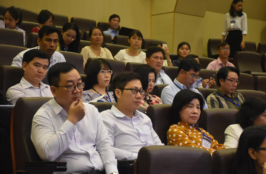 Đại biểu tham gia tọa đàm Đại biểu tham gia tọa đàm