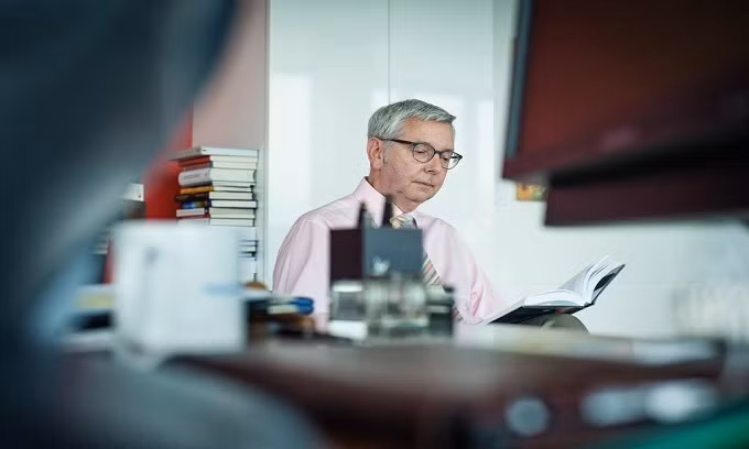 Cộng đồng khoa học thương tiếc giáo sư Stephen Hawking ảnh 3