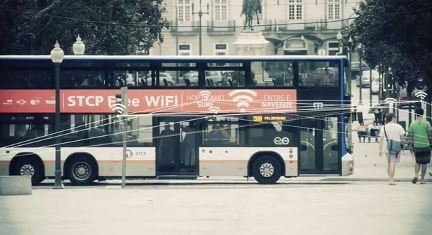 Phát wifi ngay trên xe buýt và taxi