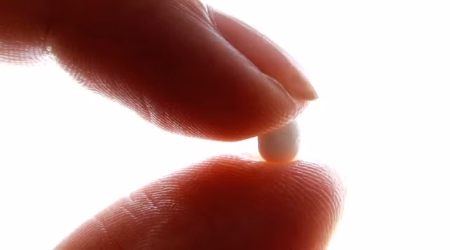 
Furanyl fentanyl được hấp thụ vào cơ thể người qua tiếp xúc ngoài da. 