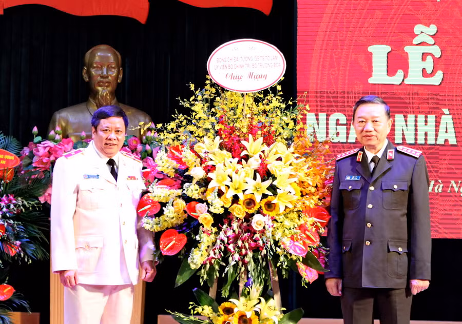 Vinh danh những thầy giáo công an nhân dân ảnh 5