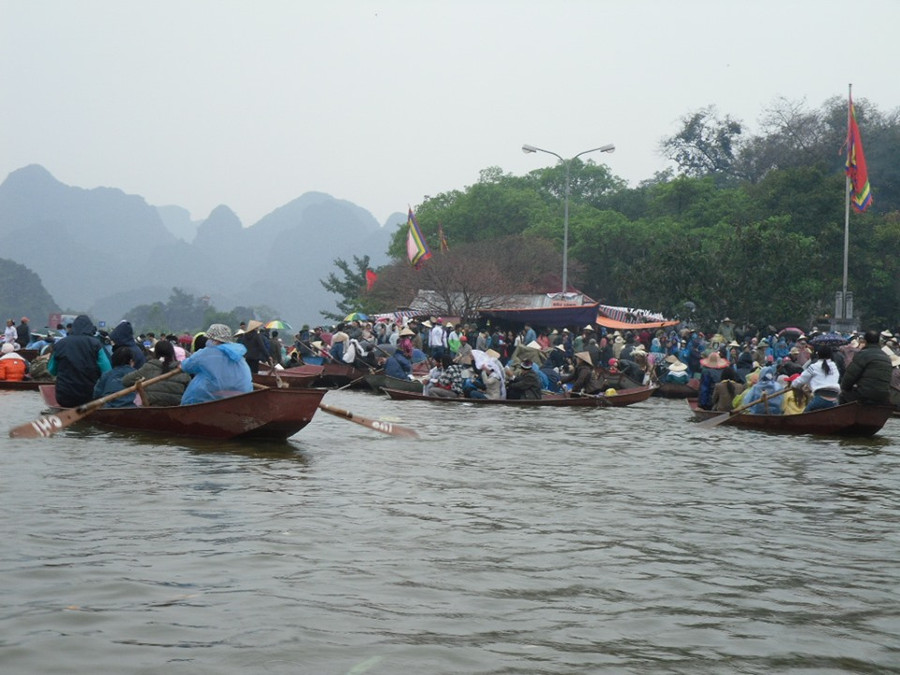 Trước giờ khai hội chùa Hương 2020: Chuẩn bị kỹ công tác an ninh, đảm bảo an toàn cho du khách