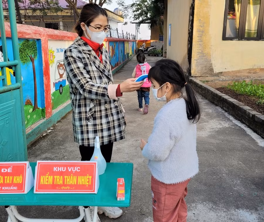 Thực hiện nghiêm 5K phòng dịch.