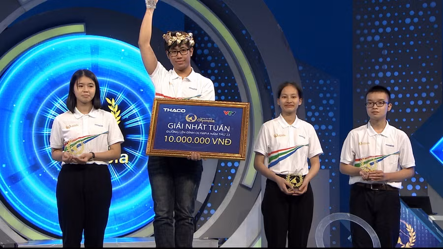 Nguyễn Minh Phú thắng tuyệt đối trong trận mở màn Olympia năm 2022.