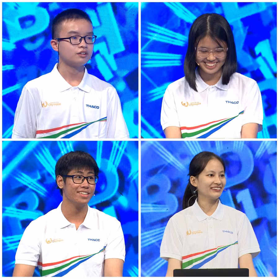 Các thí sinh dự thi.