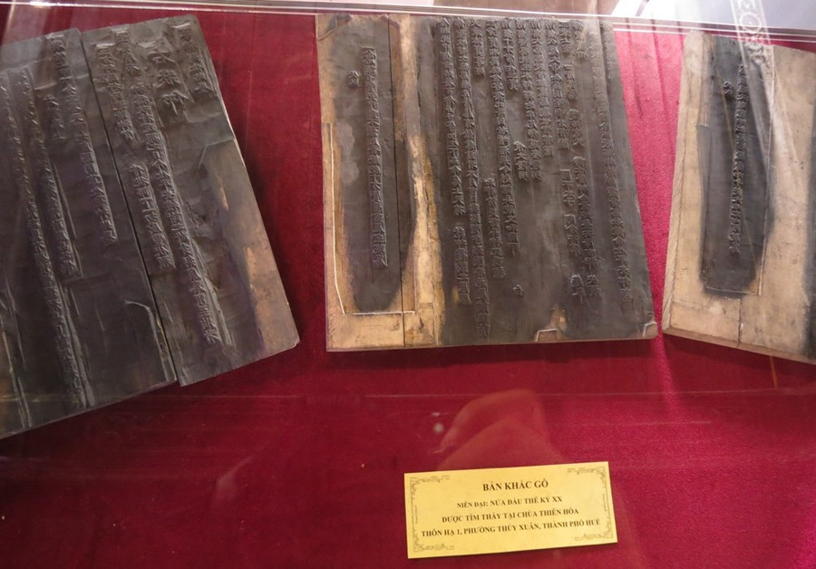 Những mộc bản quý được tìm thấy tại chùa Thiên Hòa (thôn Hạ 1, P.THủy Xuân, TP.Huế) Những mộc bản quý được tìm thấy tại chùa Thiên Hòa (thôn Hạ 1, P.THủy Xuân, TP.Huế)