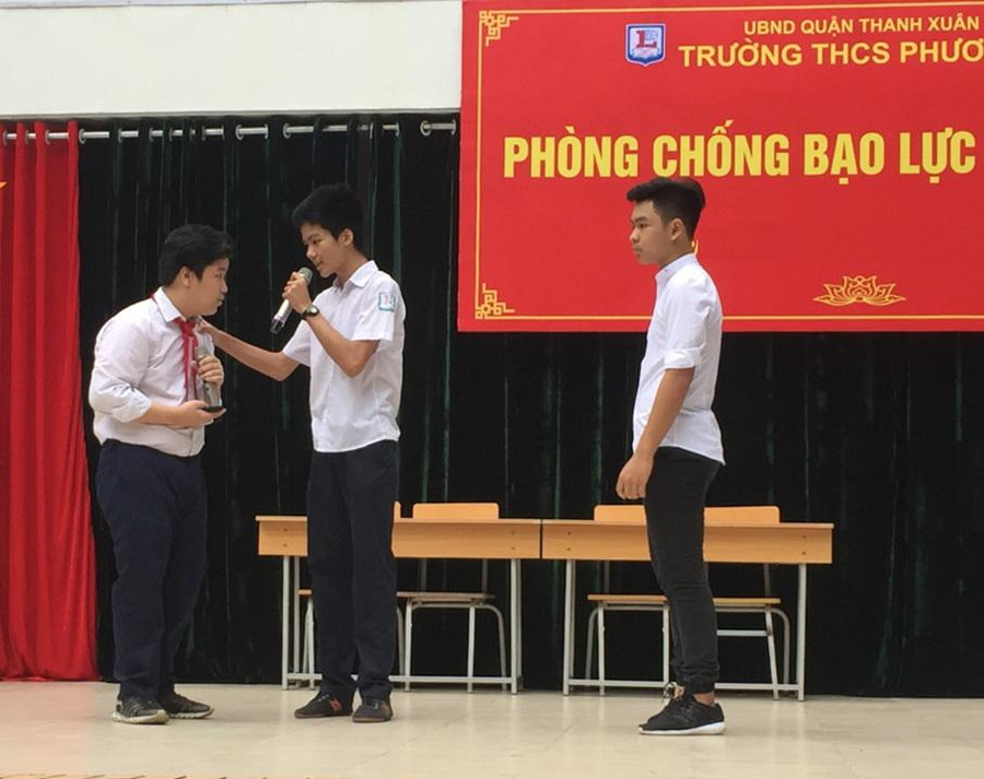 Nhiều nhà trường tổ chức các buổi sinh hoạt ngoại khóa phòng chống bạo lực học đường