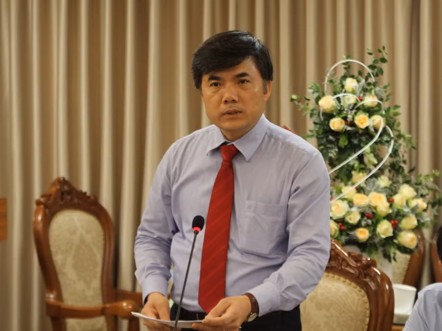 Ông Bùi Văn Linh phát biểu nhận nhiệm vụ