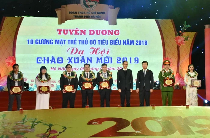 Vinh danh 10 gương mặt trẻ Thủ đô tiêu biểu 2018