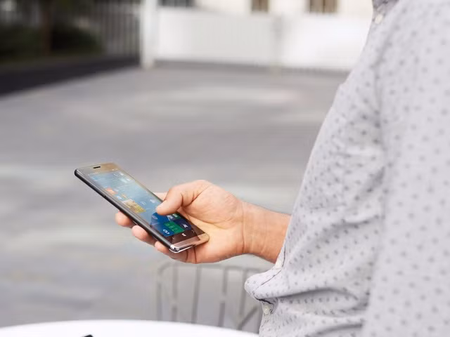 HP Elite x3 mới xứng đáng là gương mặt đại diện của Windows 10 Mobile ảnh 1