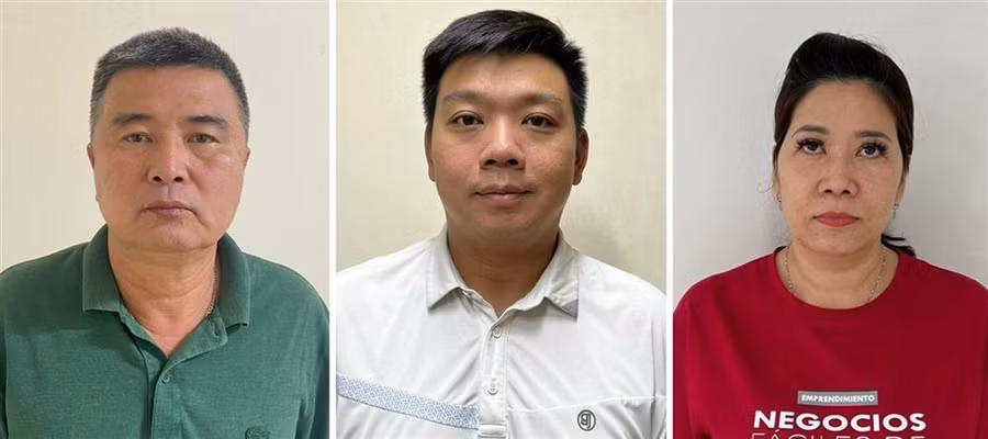 Các bị can (trái qua phải): Nguyễn Lộc An, Trần Trác Việt Đức, Đỗ Thị Tuyết Nga.
