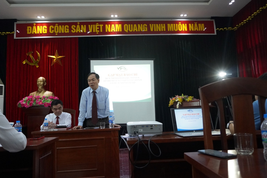 Ông Đặng Văn Thanh, Phó Chủ tịch Thường trực Liên hiệp hội về người khuyết tật Việt Nam phát biểu tại buổi gặp mặt các cơ quan báo chí. Ông Đặng Văn Thanh, Phó Chủ tịch Thường trực Liên hiệp hội về người khuyết tật Việt Nam phát biểu tại buổi gặp mặt các cơ quan báo chí.