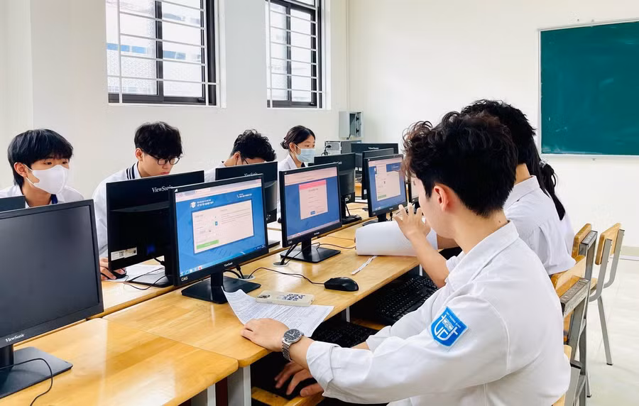 Hệ thống quản lý thi của Bộ GD&ĐT chạy ổn định, an toàn. Hệ thống quản lý thi của Bộ GD&ĐT chạy ổn định, an toàn.