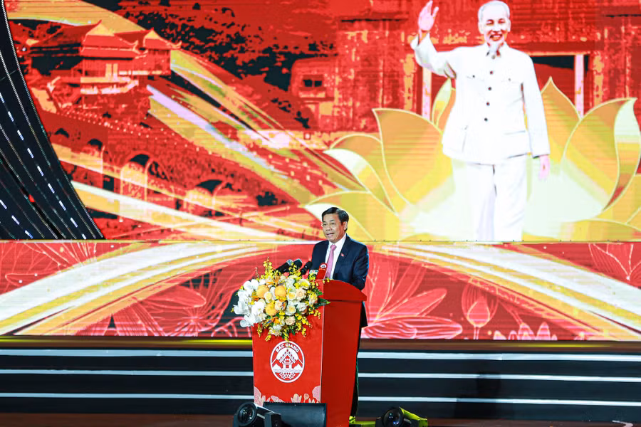 Ông Dương Văn Thái, Bí thư Tỉnh ủy Bắc Giang phát biểu tại lễ kỷ niệm.