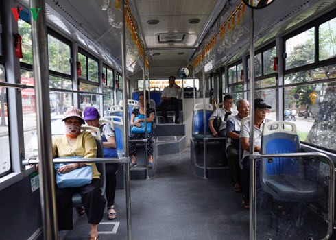 buyt nhanh brt ha noi thanh tra ra day ray sai pham hinh 3
