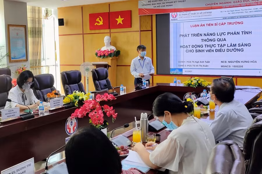 Một buổi bảo vệ Luận án TS của Trường ĐH Sư phạm Kỹ thuật TPHCM.