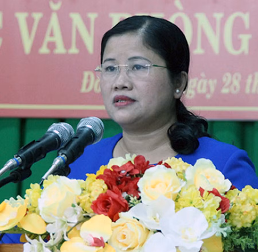 Chủ tịch UBND tỉnh Bình Phước Trần Tuệ Hiền: "Chúc Bình Phước mạnh mẽ, bình an; chúc Kỳ thi thắng lợi...".