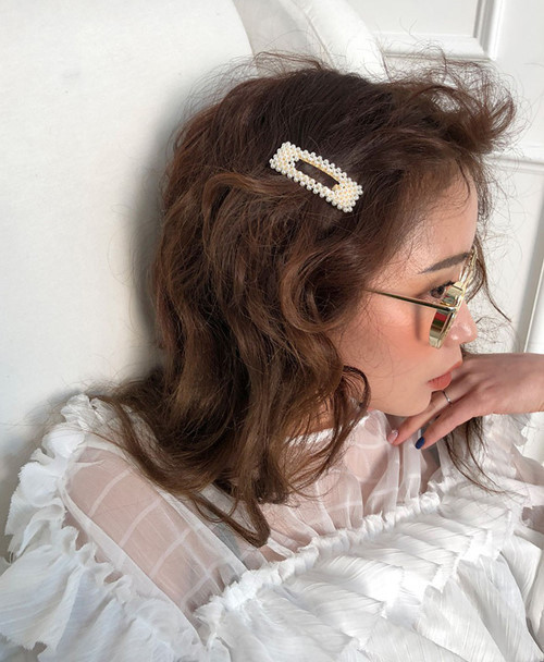 Chỉ mất 1 phút để làm điều này cho mái tóc, bạn sẽ trẻ ra đến 10 tuổi trong tích tắc - Ảnh 1 Chỉ mất 1 phút để làm điều này cho mái tóc, bạn sẽ trẻ ra đến 10 tuổi trong tích tắc - Ảnh 1