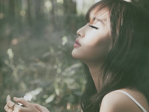 11 câu nói đắt giá làm thay đổi cuộc đời phụ nữ, ai cũng nên đọc - Ảnh 1