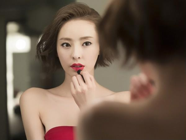 Là đàn bà, dù có chán chồng đến mấy cũng đừng dại làm 3 điều này ảnh 3