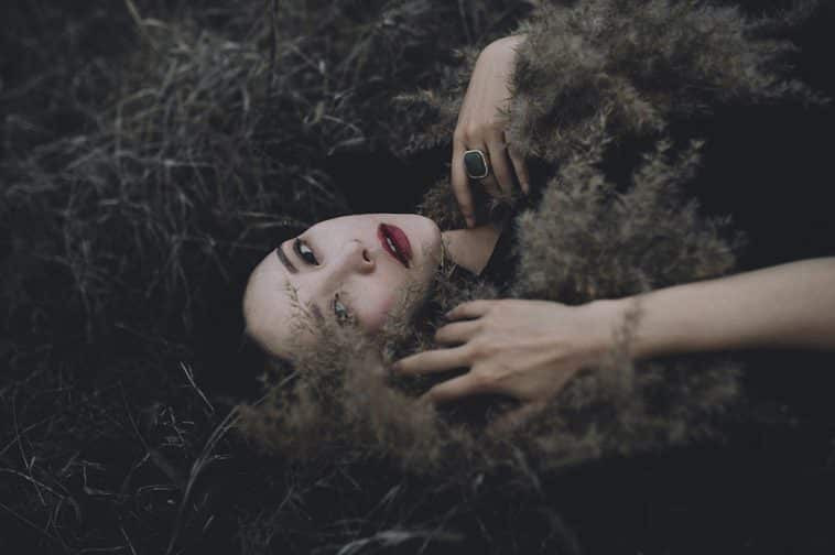 Tàn nhẫn hơn cả ngoại tình, đây là những điều đàn ông làm khiến phụ nữ tổn thương trầm trọng nhất - Ảnh 1 Tàn nhẫn hơn cả ngoại tình, đây là những điều đàn ông làm khiến phụ nữ tổn thương trầm trọng nhất - Ảnh 1