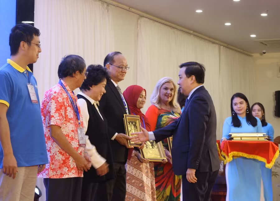 Hà Nội tổ chức thành công kì thi Toán và Khoa học quốc tế IMSO 2019 ảnh 8