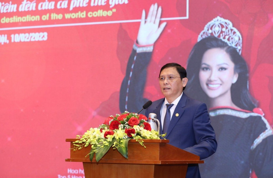 Ông Nguyễn Tuấn Hà - Phó Chủ tịch UBND tỉnh Đăk Lăk phát biểu tại buổi Họp báo. Ông Nguyễn Tuấn Hà - Phó Chủ tịch UBND tỉnh Đăk Lăk phát biểu tại buổi Họp báo.