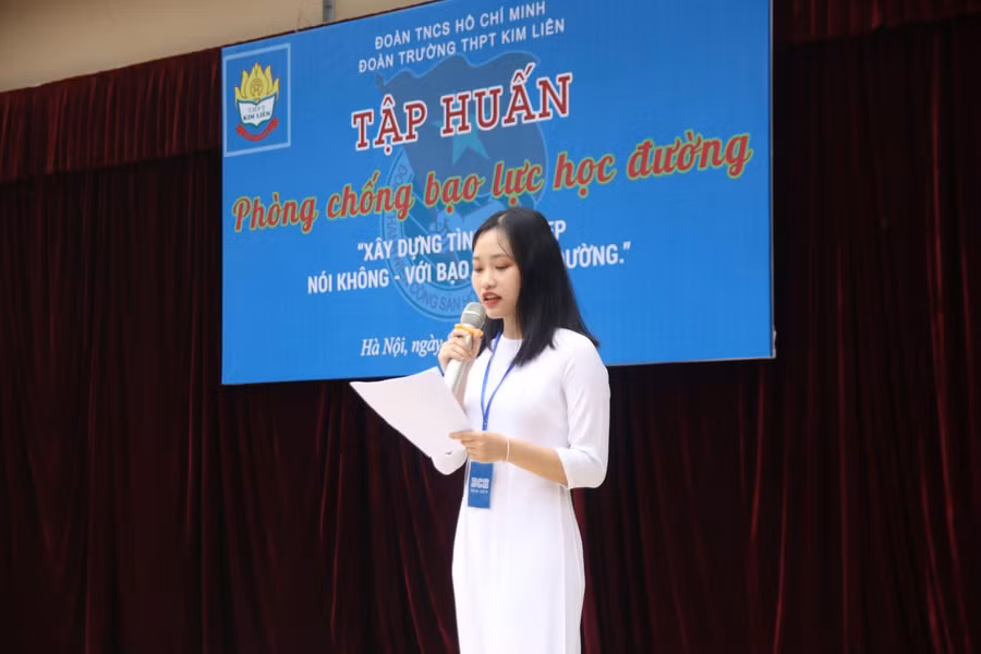 Buổi tập huấn phòng chống bạo lực học đường dành cho học sinh